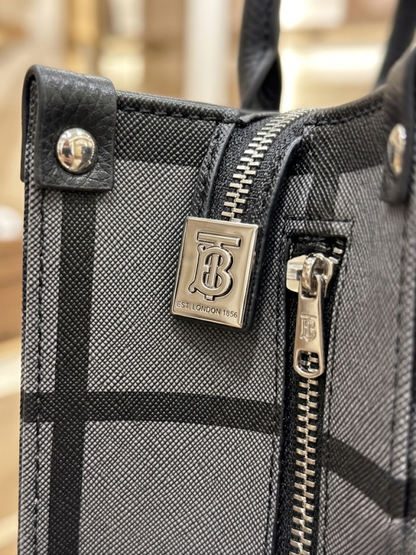 Grey Checkered Handbag – Classic Pattern Women's Shoulder Bag Abeeras Fashion