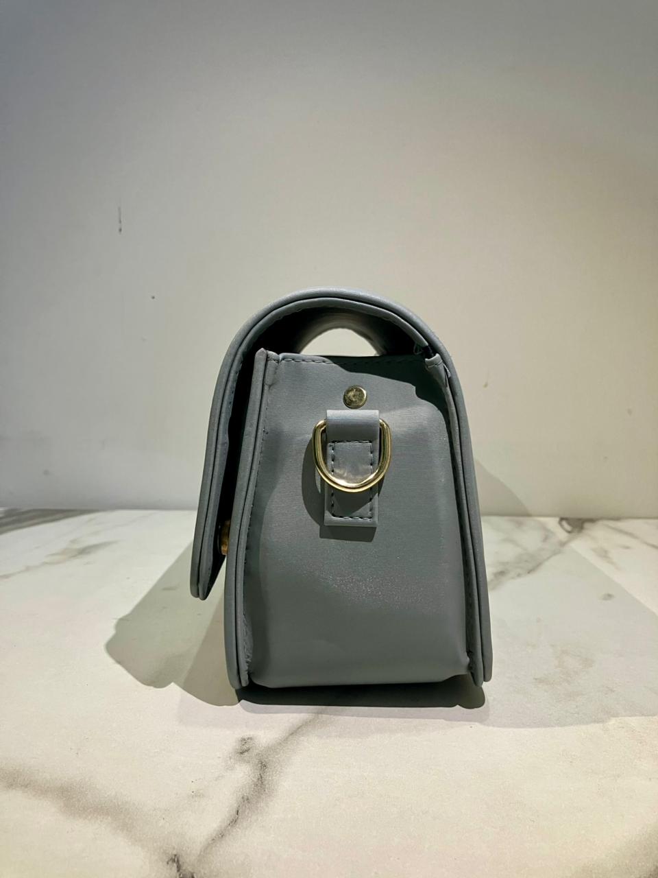 Dior Inspired Women's Crossbody Shoulder Bag – Premium Fashion Handbag Abeeras Fashion