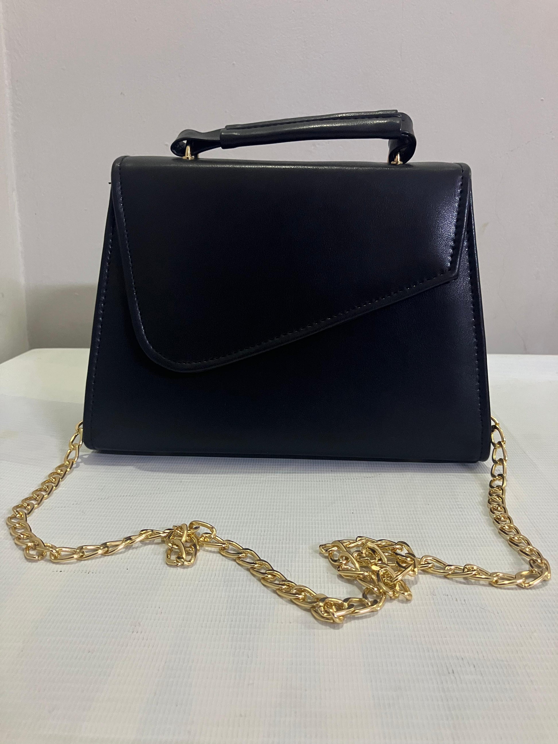 Structured Envelope Flap Handbag | Minimalist Top Handle Bag with Gold Chain Strap Abeeras Fashion