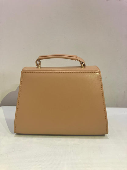 Structured Envelope Flap Handbag | Minimalist Top Handle Bag with Gold Chain Strap Abeeras Fashion
